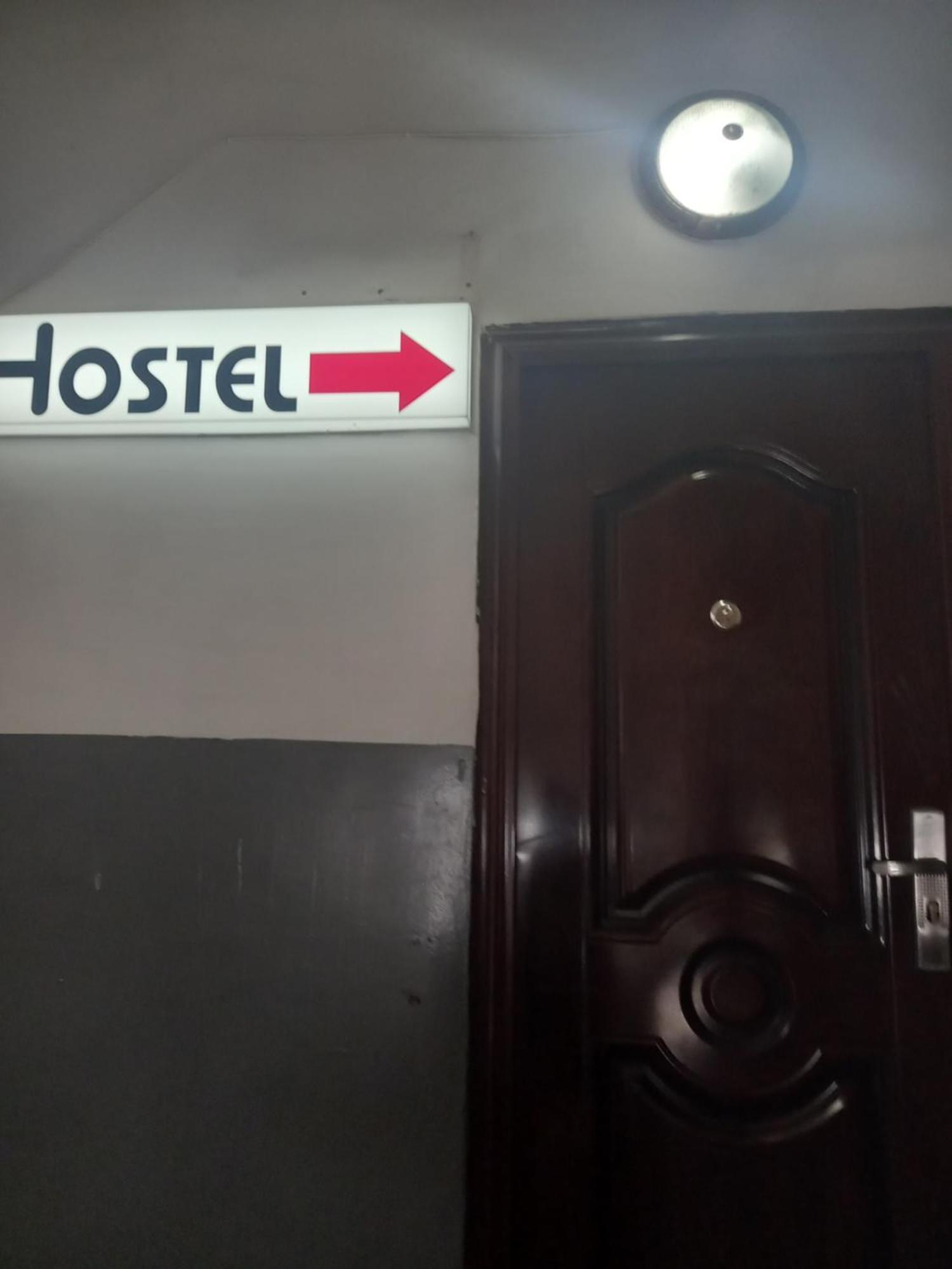 N 1 Hostel Yerevan Ngoại thất bức ảnh